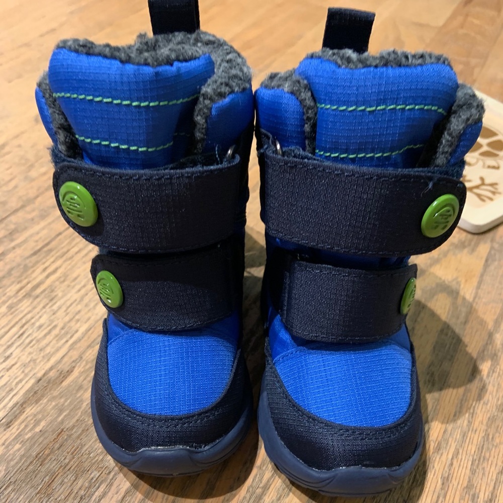 Toddler Kamik Snow Boots size 6
